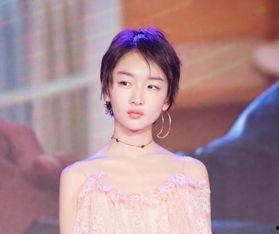 最新爆料周冬雨,神秘男友身份引网友热议