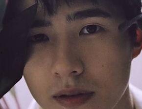 最新流口水爆料图片,最新流口水爆料图片，带你领略视觉盛宴！